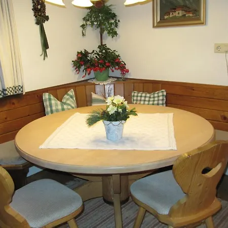 ゲストハウス Haus Friedl